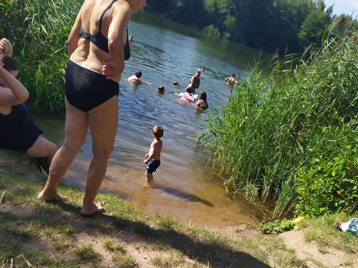 Appartamento Podkrovní apartmán v přírodě, vhodný k relaxaci i na služební cesty Cerna u Bohdance Esterno foto